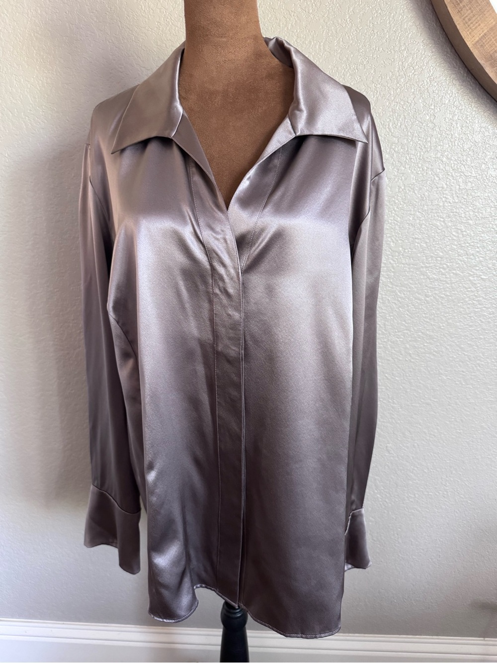Lafayette 148 New York 100% Silk Satin Blouse Size 20 Purple Statement Cuffs